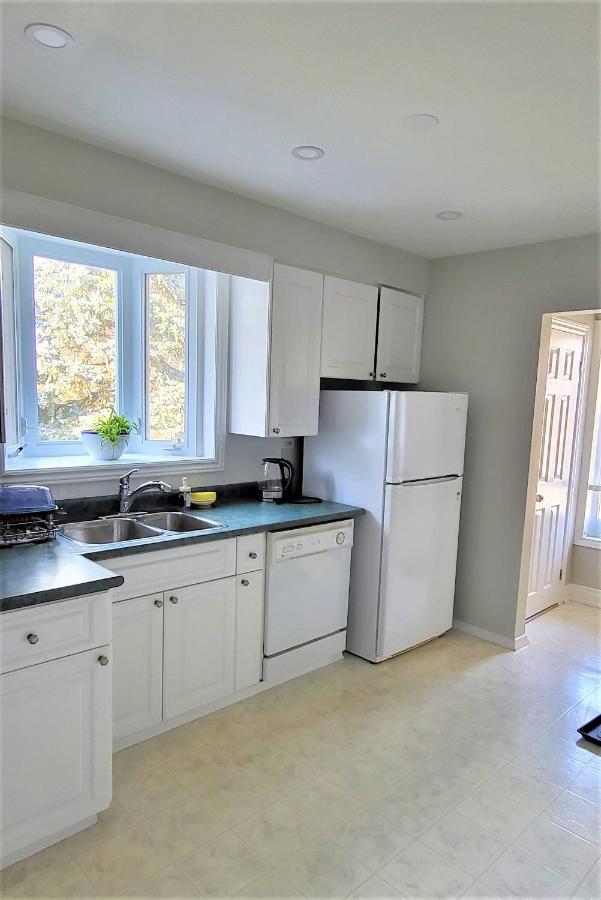Queen Bedroom With Private Washroom Near 401, 404, Dvp, Markham, North York, Free Parking Toronto Exteriér fotografie